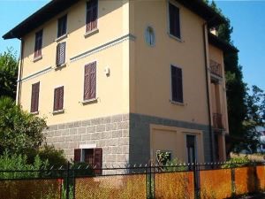 Orino - Varese - Eliminazione acqua dai muri con centralina elettrofisica
